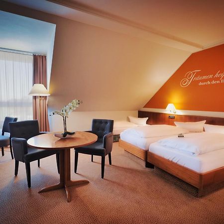Hotel Sportwelt Radeberg Esterno foto