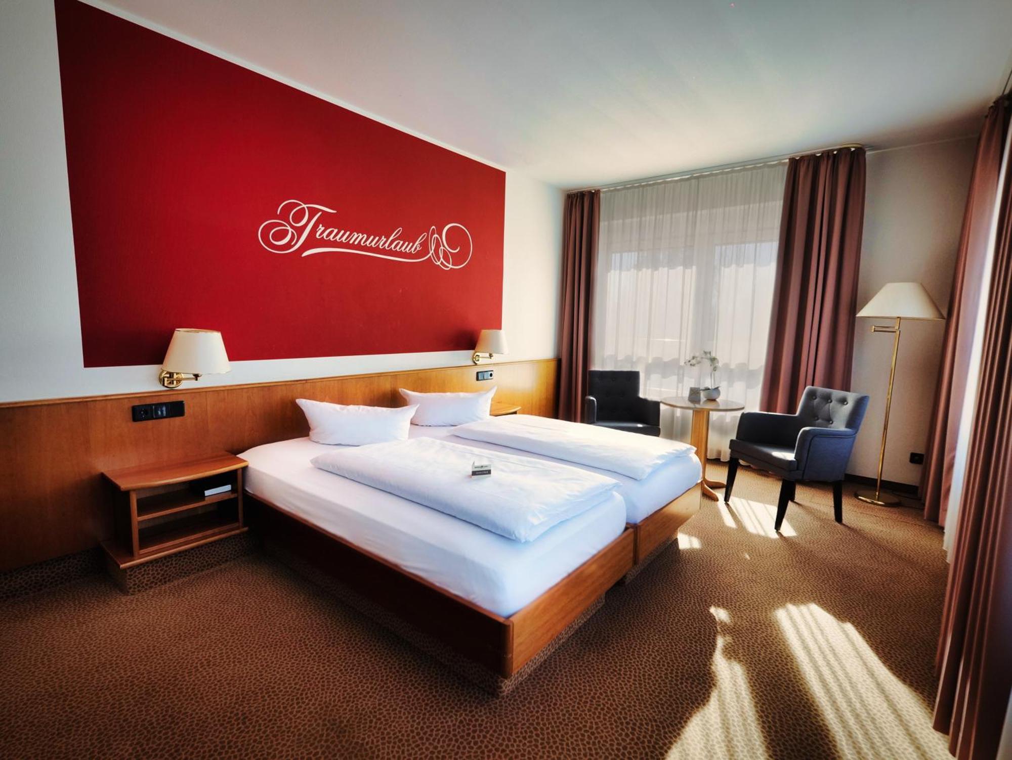 Hotel Sportwelt Radeberg Esterno foto
